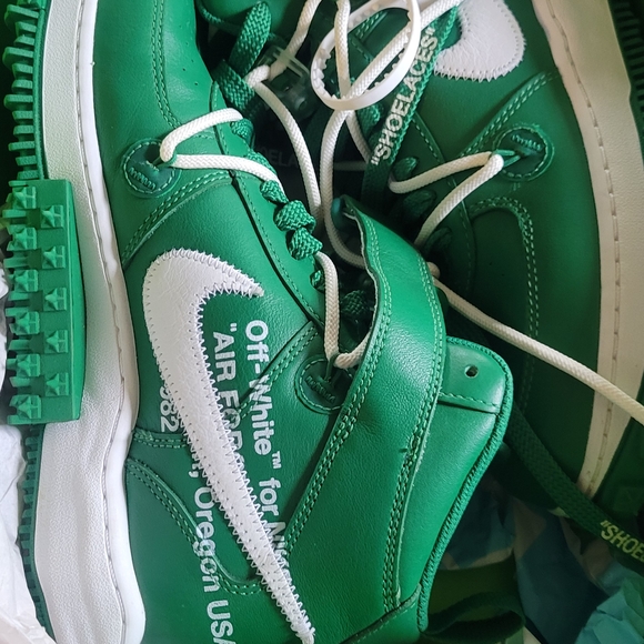 Nike Air Force 1 Mid x Off-White 'Pine Green' DR0500-300 size 10.5 - Picture 1 of 3